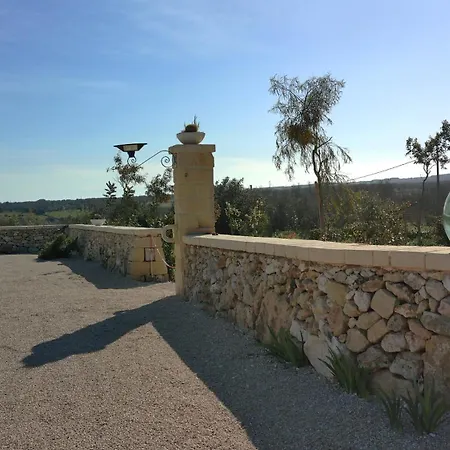 Κατάλυμα σε φάρμα Masseria Causio