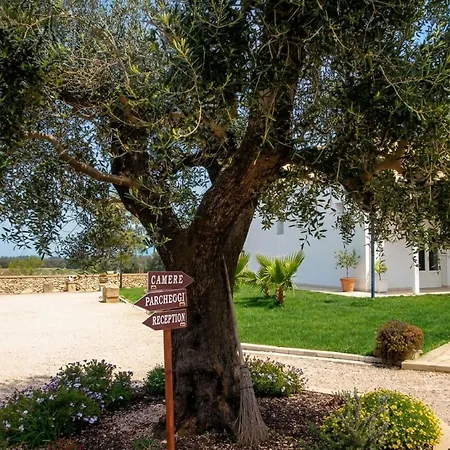 Masseria Causio *